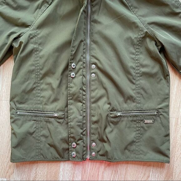 NWT Abercrombie & Fitch Green Water and Wind Resistant Heavy Jacket - Picture 10 of 14